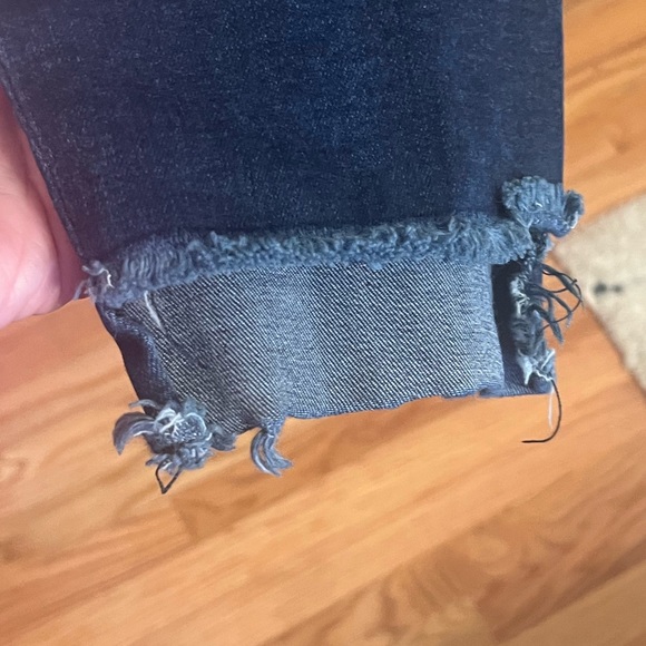 Kut from the Kloth Connie skinny jeans. Size 16 Dark wash. Frayed step h… - Picture 2 of 9